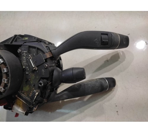 Подрулевая контактная группа