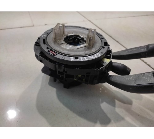 Подрулевая контактная группа