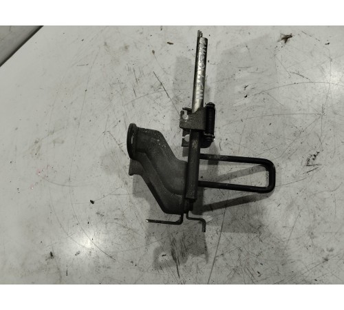 Механизм регулировки ремня по высоте задний правый