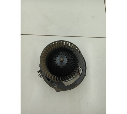 Моторчик отопителя печки