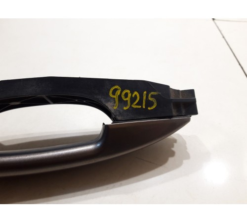 Ручка двери (задняя правая внешняя)