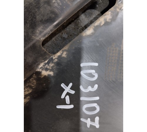 Защита задняя левая