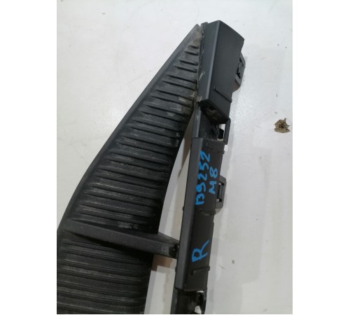 Решетка переднего бампера ,ПТФ