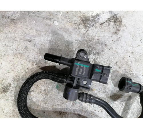 Клапан вентиляции топливного бака