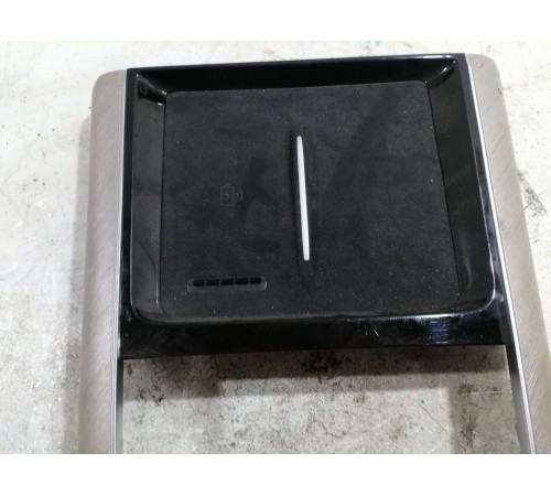 Накладка центральной консоли декоративная