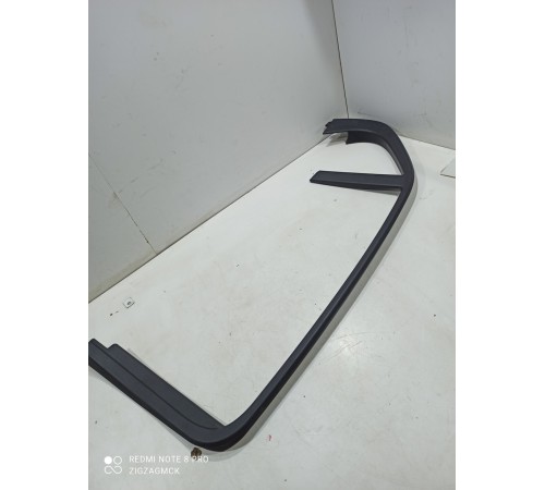 Накладка рамки двери (задняя левая)