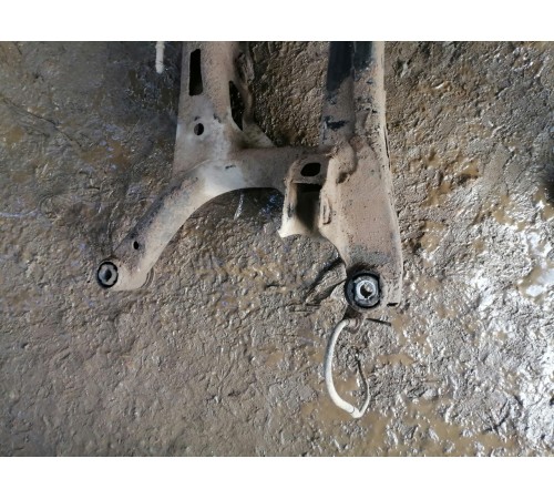 Балка (подрамник) задняя