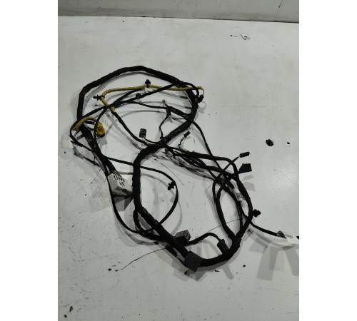 Электропроводка крышки багажника