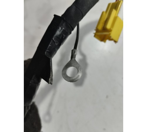 Электропроводка крышки багажника