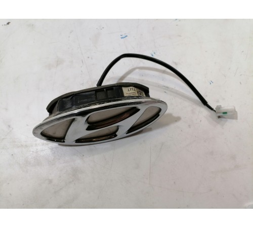 Кнопка открывания крышки багажника