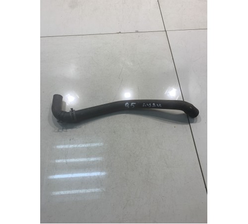 Патрубок системы охлаждения