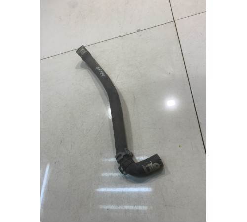 Патрубок системы охлаждения