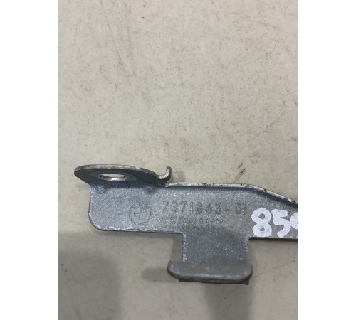 Кронштейн(крепление) салона