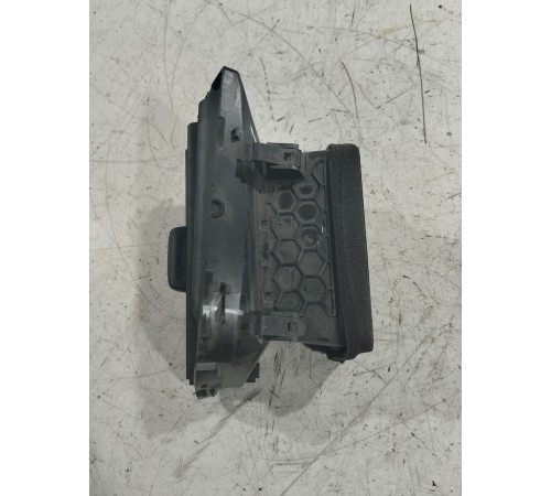 Воздушный дефлектор передний правый