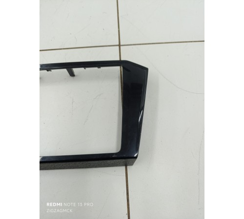 Рамка магнитолы торпедо