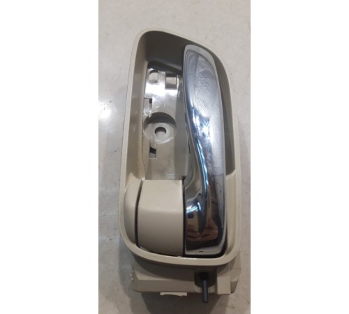 Ручка двери (передняя, левая, внутренняя)