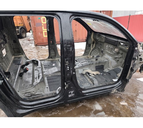 Порог со стойкой правый