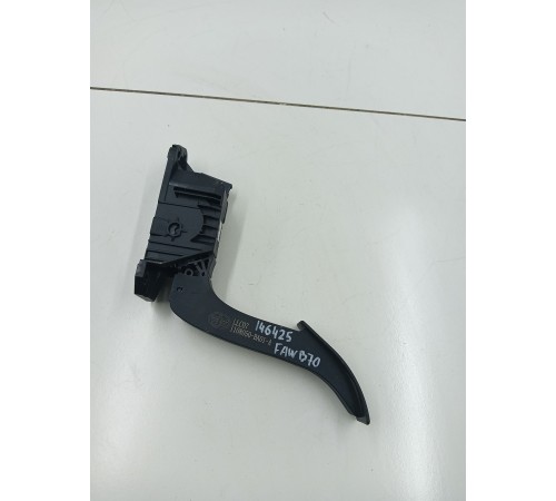 Педаль газа электронная