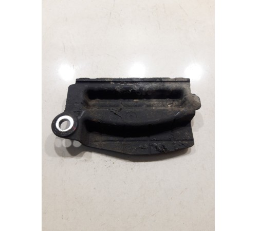 Накладка (заглушка) моторного отсека