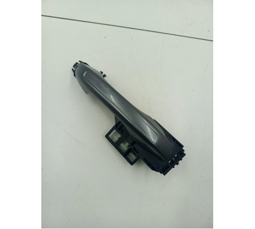 Ручка двери передняя правая внешняя