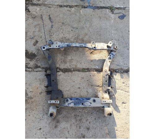 Балка (подрамник) передний