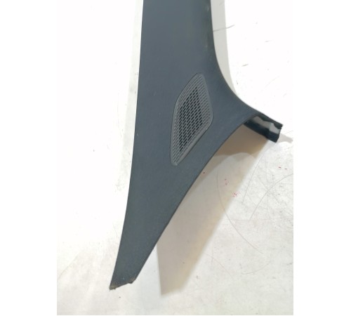 Обшивка стойки лобового стекла правая