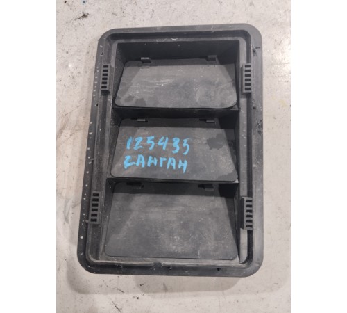 Решетка вентиляционная 