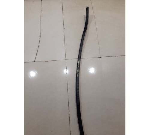 Уплотнитель двери(задний левый)