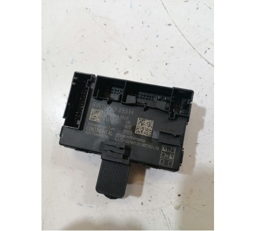 Блок комфорта двери передний левый