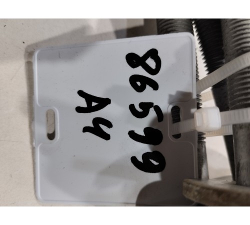 Комплект болтов (4 шт.)