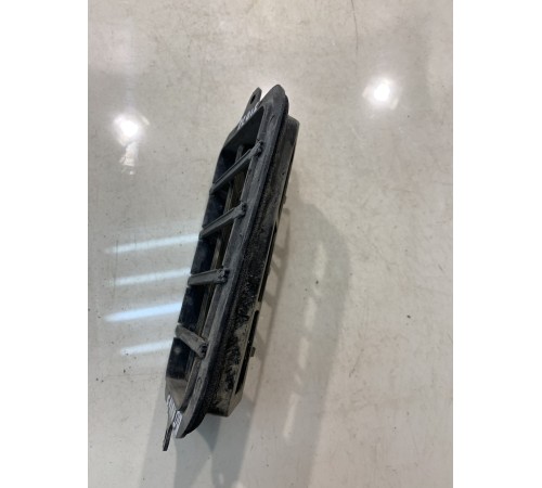 Воздухозаборник (задний, правый)