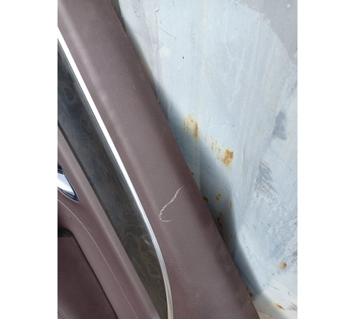 Обшивка двери задняя правая