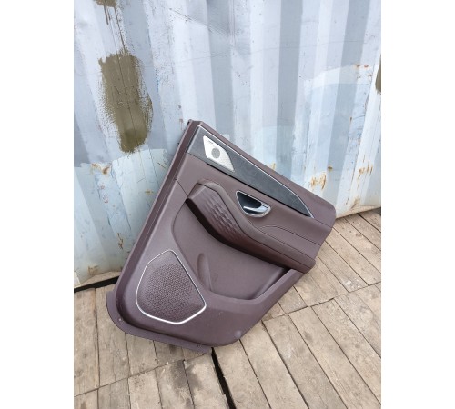 Обшивка двери задняя правая