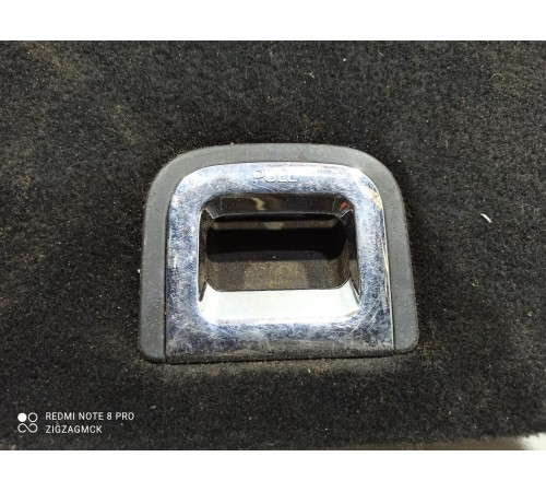 Пол багажника