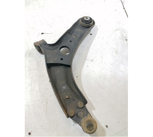 Рычаг подвески передний правый