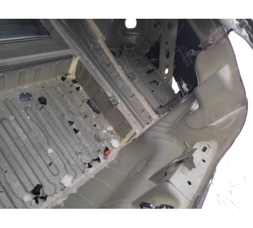 Задняя панель