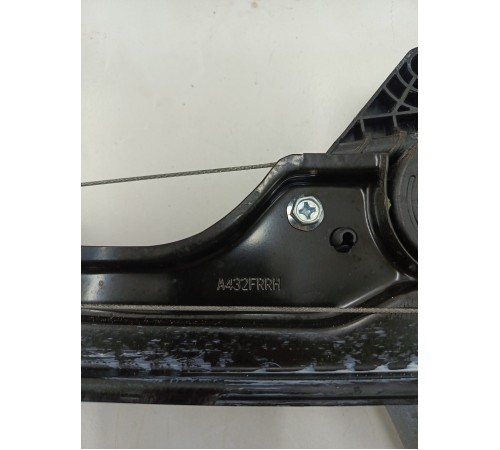 Стеклоподъемник двери передний правый