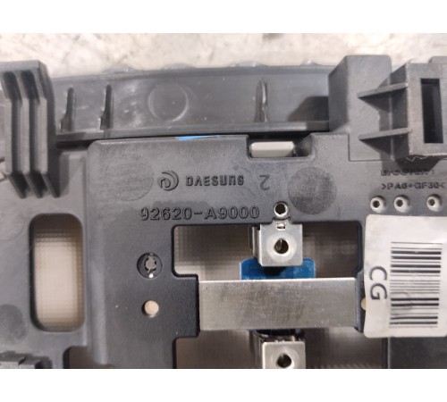 Плафон внутреннего освещения салона