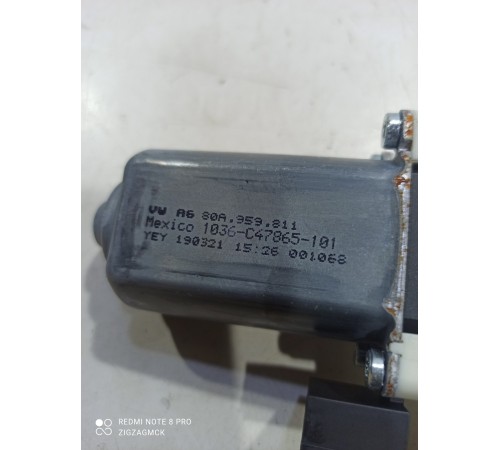 Моторчик стеклоподъемника (задний правый)