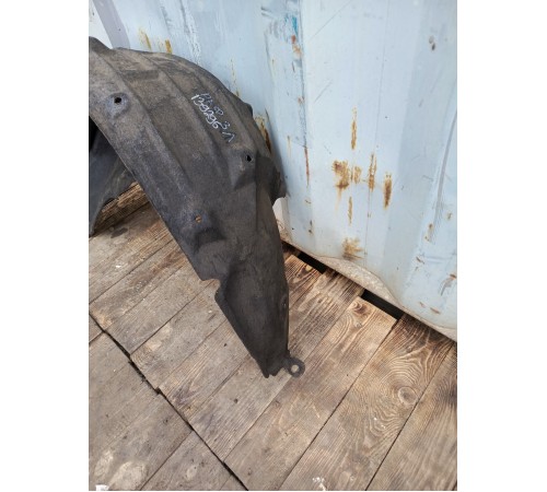 Подкрылок локер задний левый