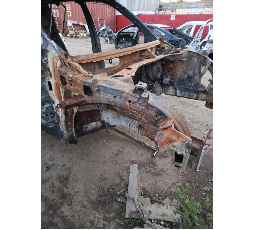 Лонжерон (четверть) передний правый