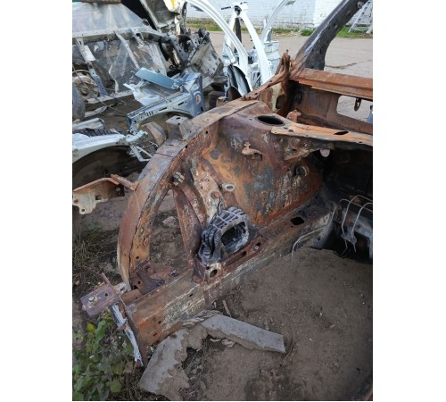 Лонжерон (четверть) передний правый