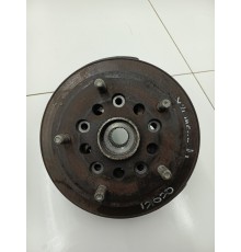 Кулак передний правый в сборе