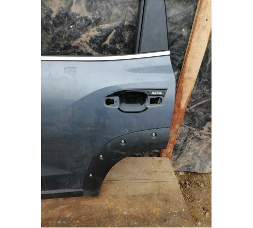 Дверь задняя левая