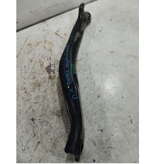 Крепление рычаг подрамника передний левый