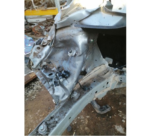 Лонжерон (четверть) передний правый