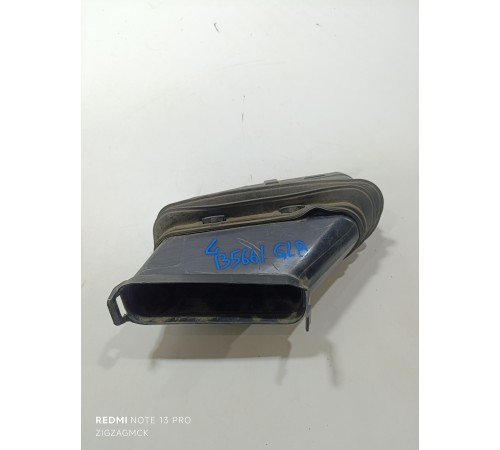 Воздухозаборник подкапотный левый