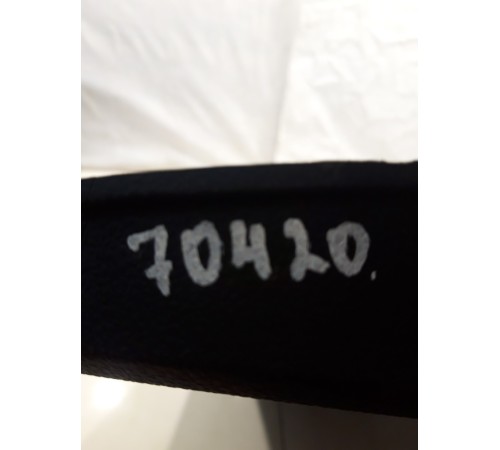 Обшивка двери (задняя, правая)