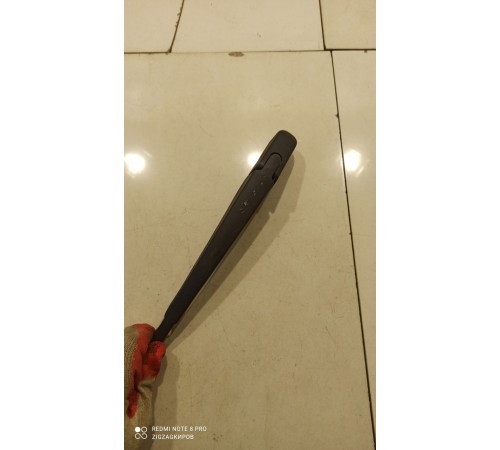 Поводок стеклоочистителя(задний)