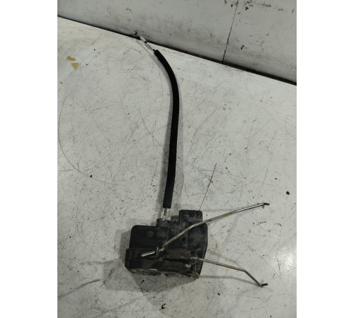 Замок двери передний левый